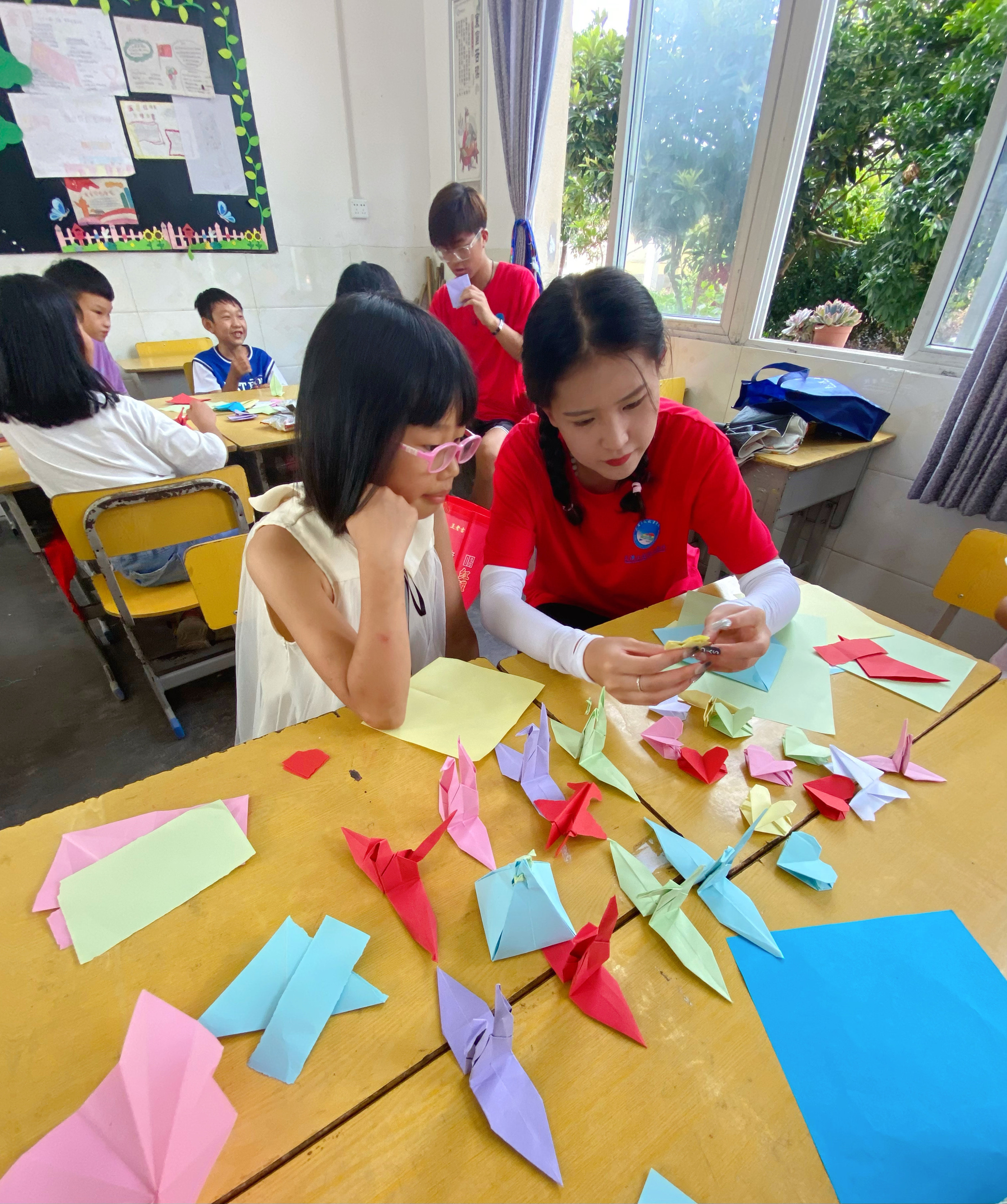 1627822451515613.jpg 折纸课分组教学1_副本_副本.jpg