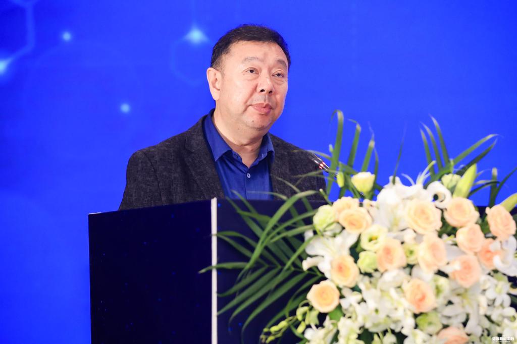 中物联副会长、中物联人资委会长任豪祥讲话